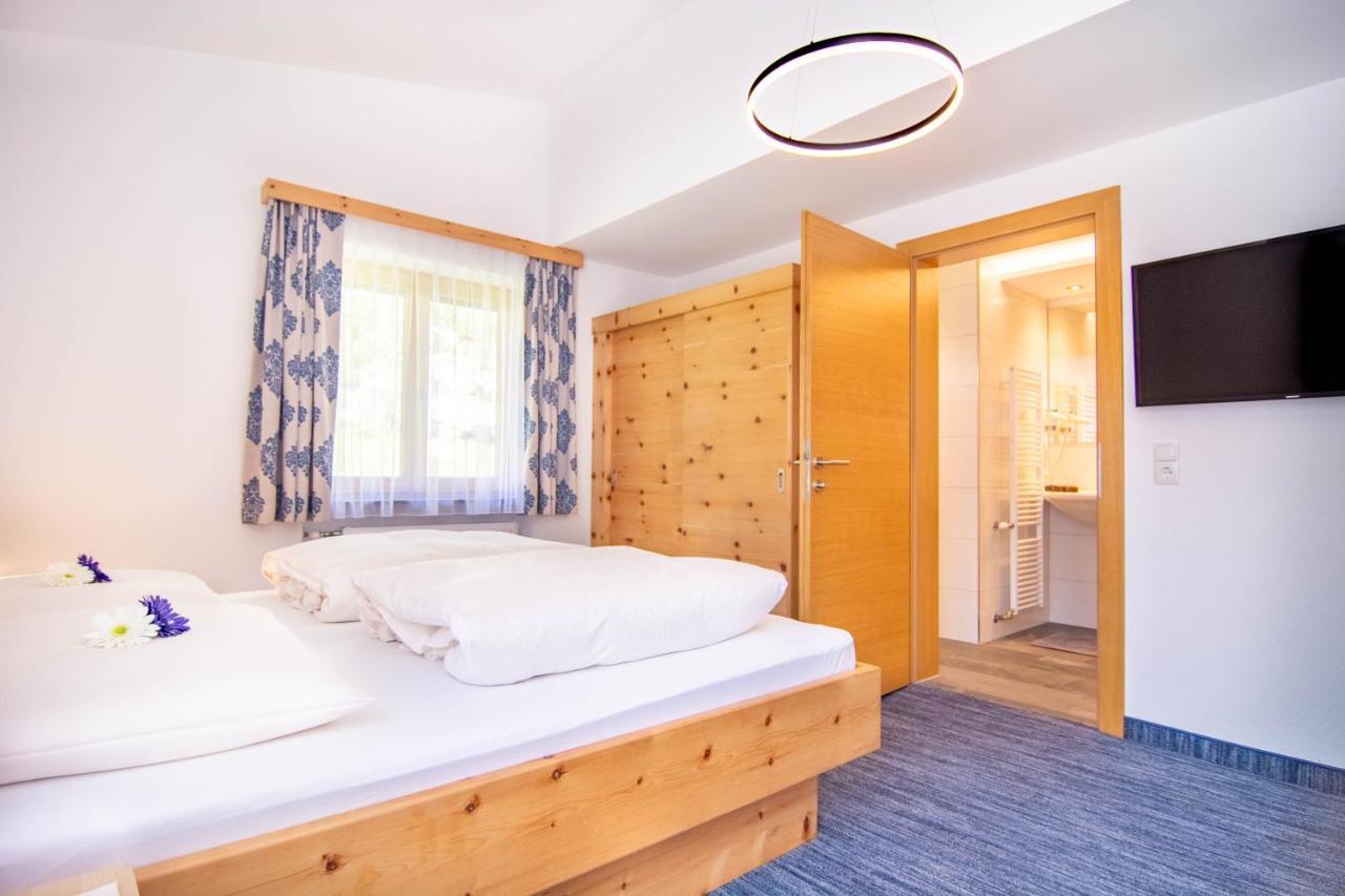 Koecks Bed & Breakfast Galtür Esterno foto
