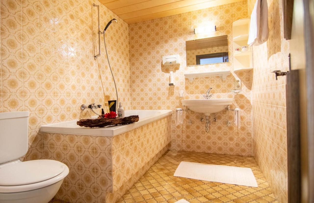 Koecks Bed & Breakfast Galtür Esterno foto