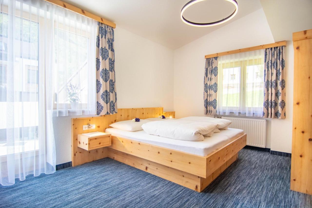 Koecks Bed & Breakfast Galtür Esterno foto